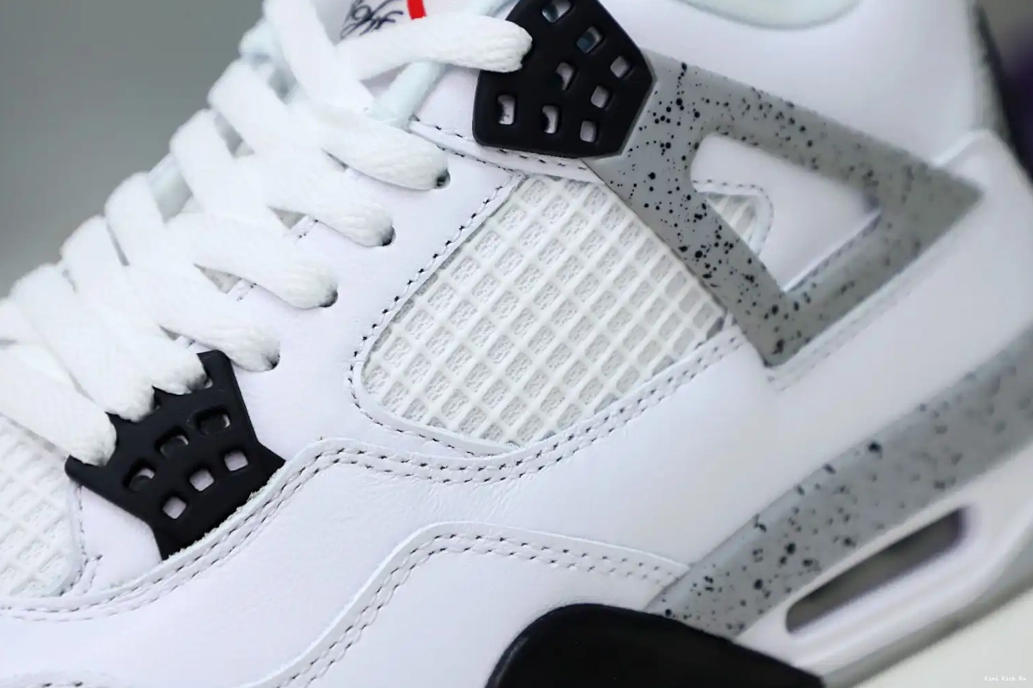 White Jordan Retro Air Kimikick 4 Cement 0706